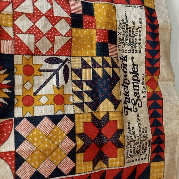 Kay Dee Patchwork Quilt Sampler Sunflower Linen Tea Towel - Picture 3 of 3